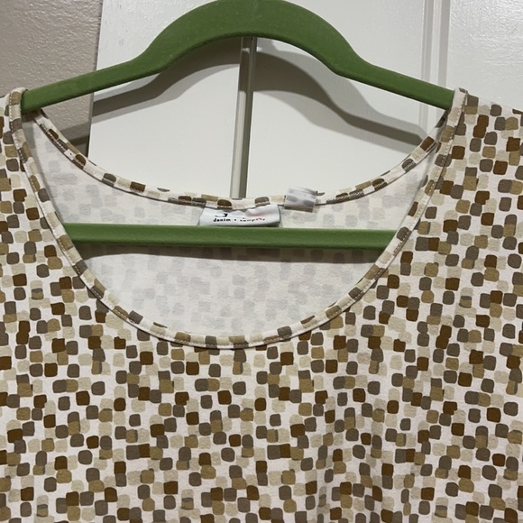 DENIM & CO. Short sleeve TOP size-3X multi shades of brown, tan, cream - Soft - Picture 2 of 5